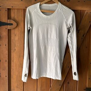 Lululemon swiftly tech long sleeve